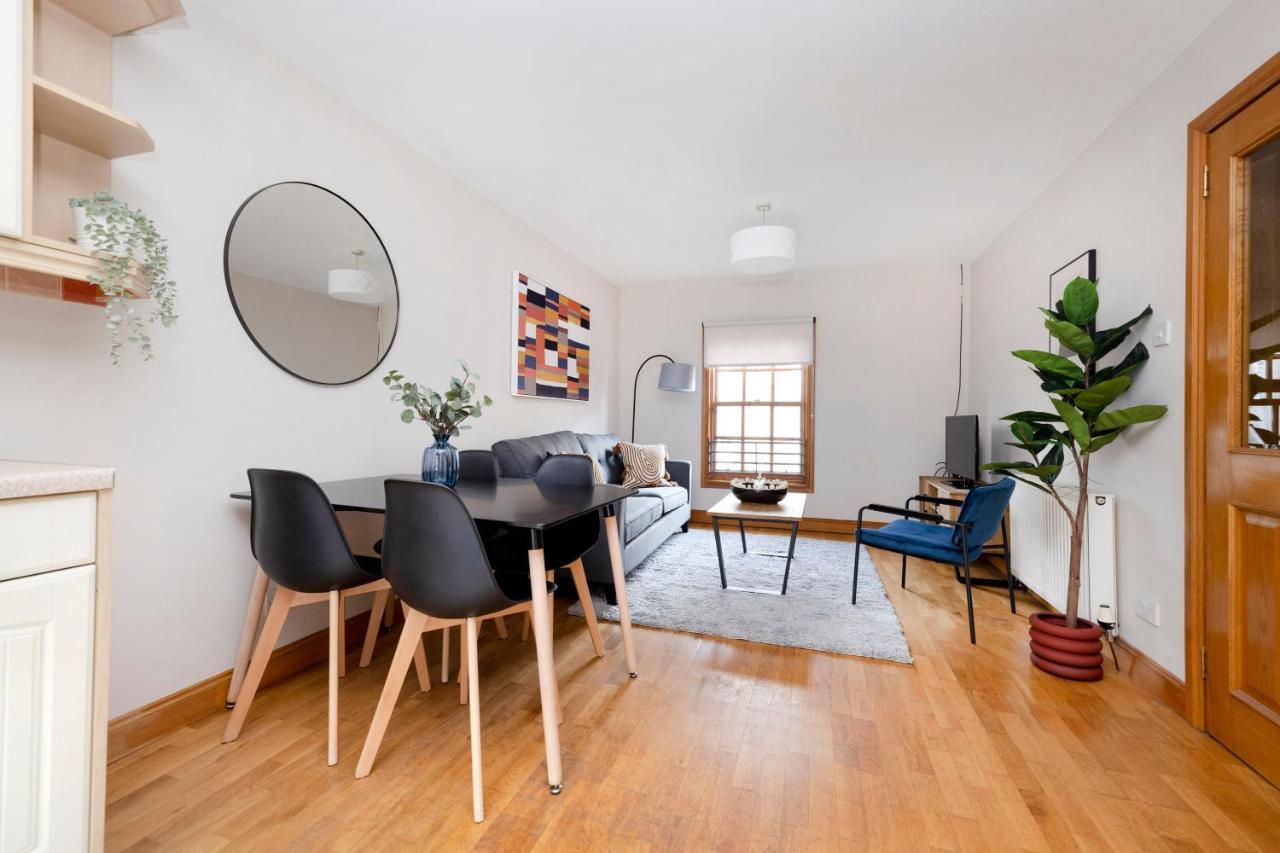 Joivy Bright And Cosy Flat Near The Scotland Gallery Édimbourg